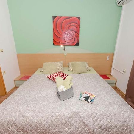 Apartman Precca Супетарска Драга Екстериор снимка