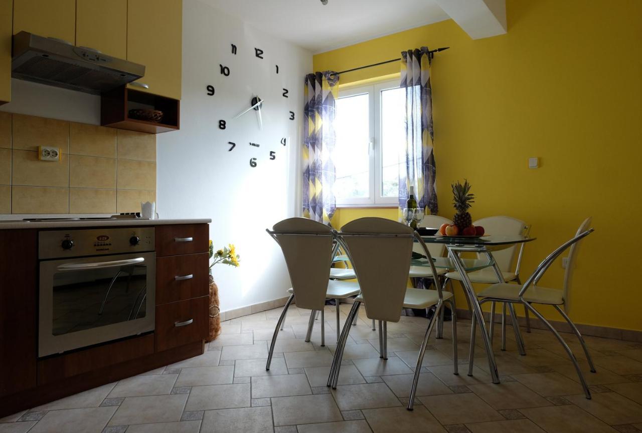 Apartman Precca Супетарска Драга Екстериор снимка