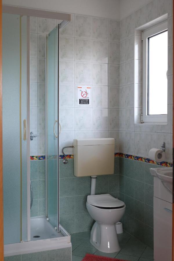 Apartman Precca Супетарска Драга Екстериор снимка