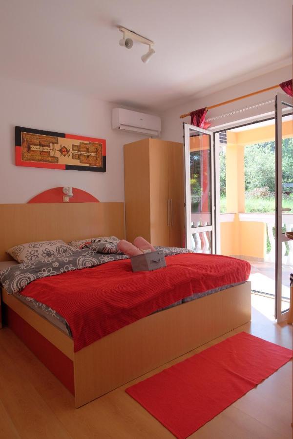 Apartman Precca Супетарска Драга Екстериор снимка